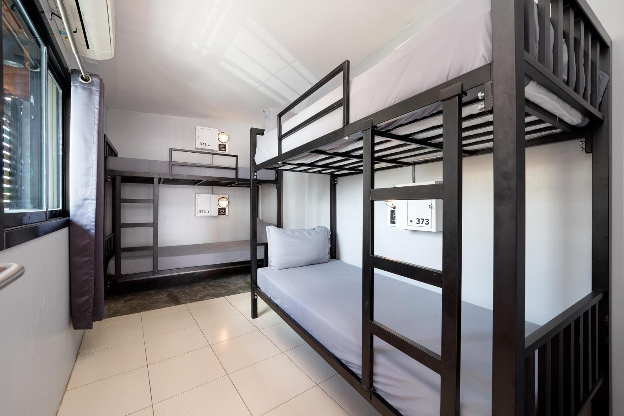 Oh Hostels - Bangkok Luaran gambar